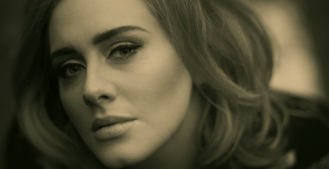 ELA VOLTOU! Assista ao belíssimo clipe de “Hello”, novo single da Adele