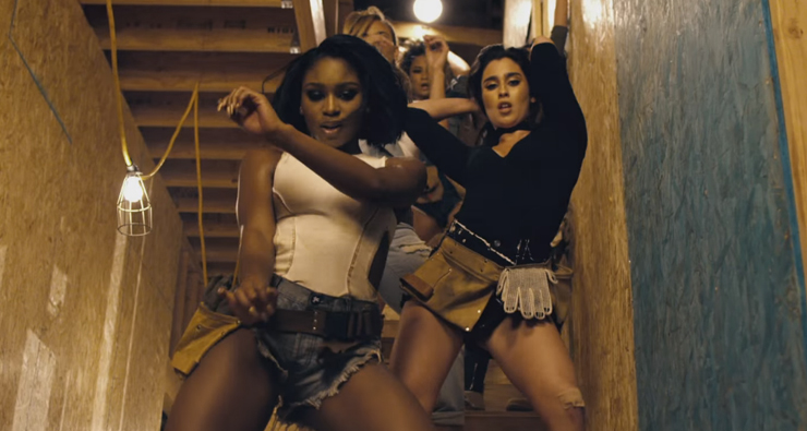 Fifth Harmony lança novo single “Work From Home” com clipe cheio de boys magia!