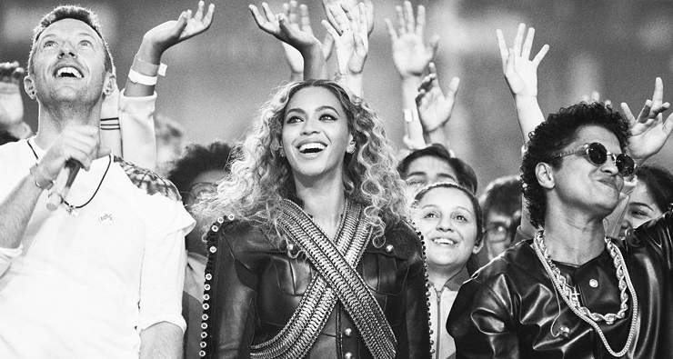 Vem ver a incrível apresentação de Coldplay, Beyoncé e Bruno Mars no Super Bowl 2016!