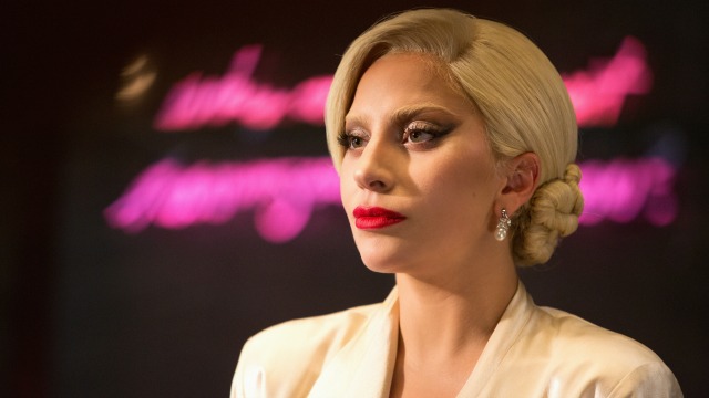 Lady Gaga pode estrelar remake de “Nasce uma Estrela”, clássico de Barbra Streisand