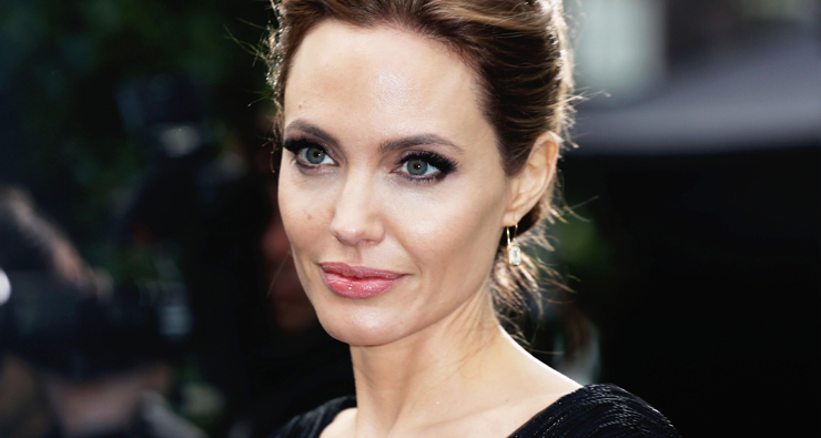 Angelina Jolie será professora de mestrado em uma universidade britânica