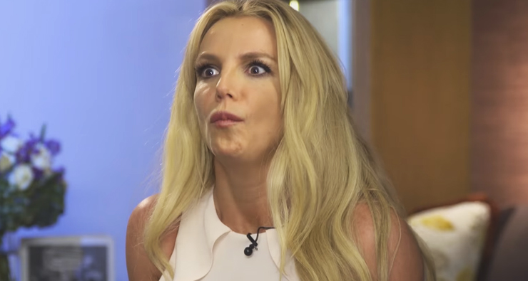 Repórter faz coreografias de Britney Spears para ela adivinhar de qual clipe é e as reações são ótimas!