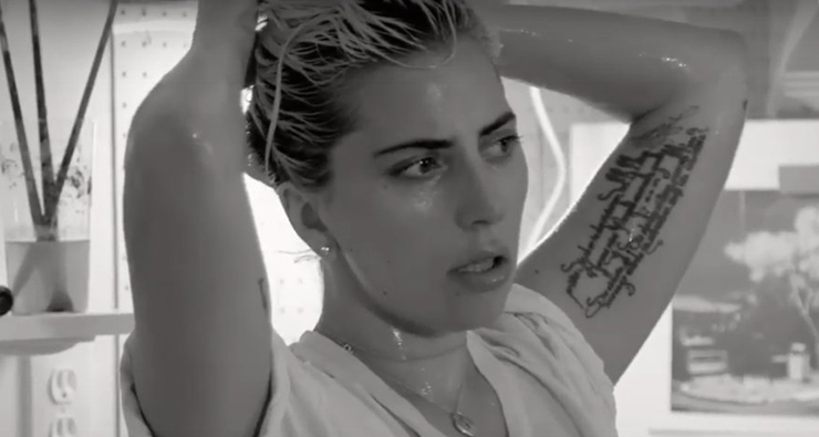 Lady Gaga escolhe “Million Reasons” como o segundo single do “Joanne”, desistindo de “A-YO”