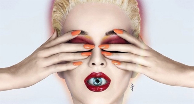 Enquanto isso no “BBB Katy Perry”: Cantora avisa que virá ao Brasil e pede desculpas por apropriação cultural ao longo da carreira