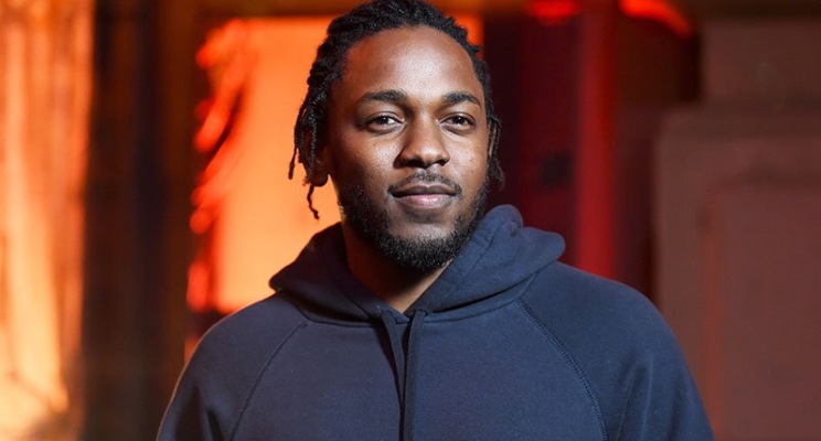 Grammy 2018: Kendrick Lamar abre a premiação com performance INCRÍVEL ao lado do U2